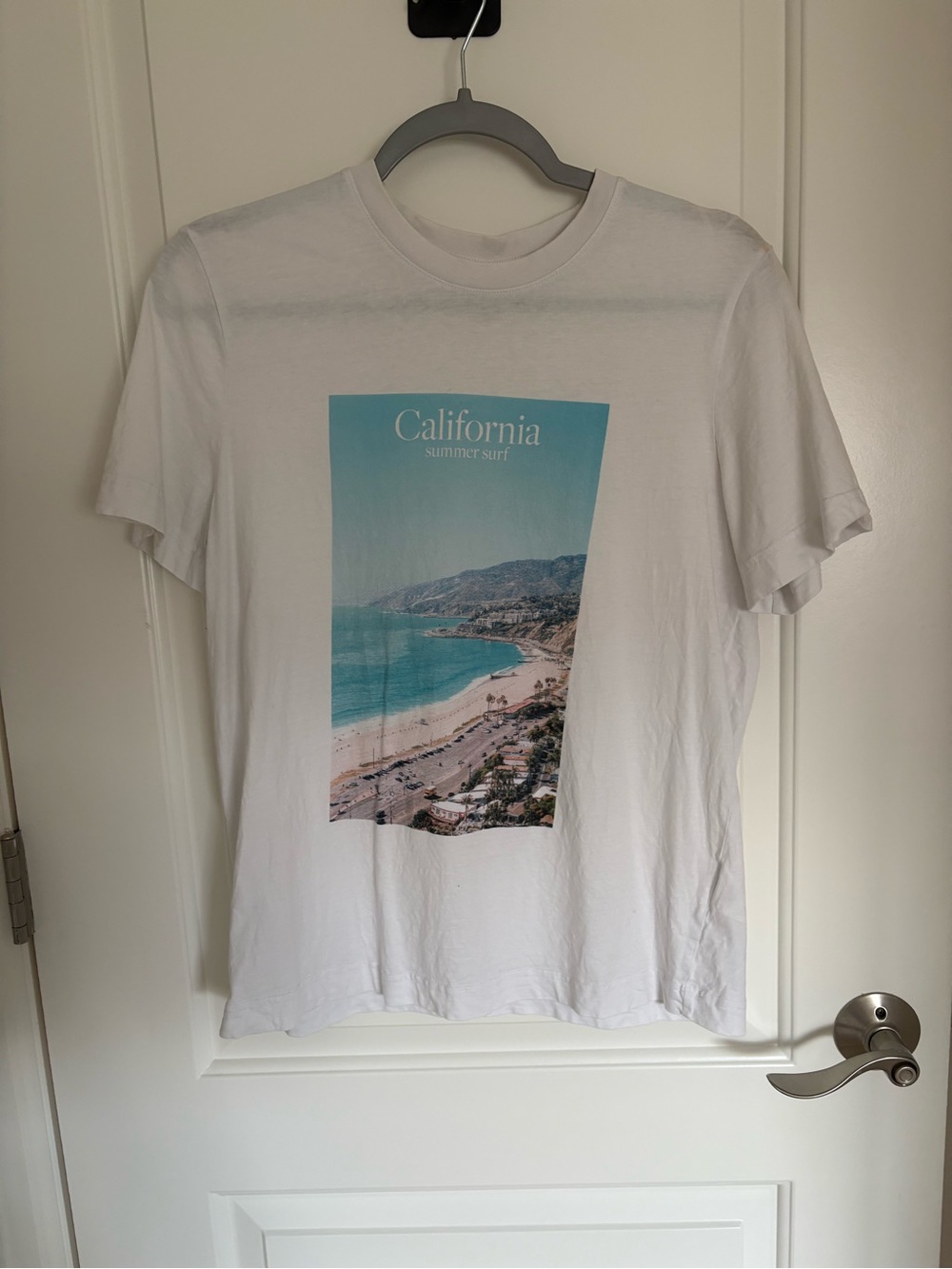 H&M White Graphic Tee with Blue Beach Print